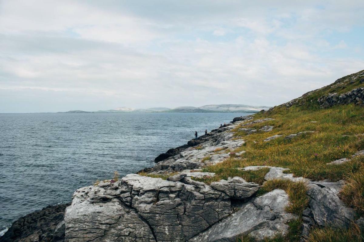 Ceol Na Dtonnta Otel Doolin Dış mekan fotoğraf