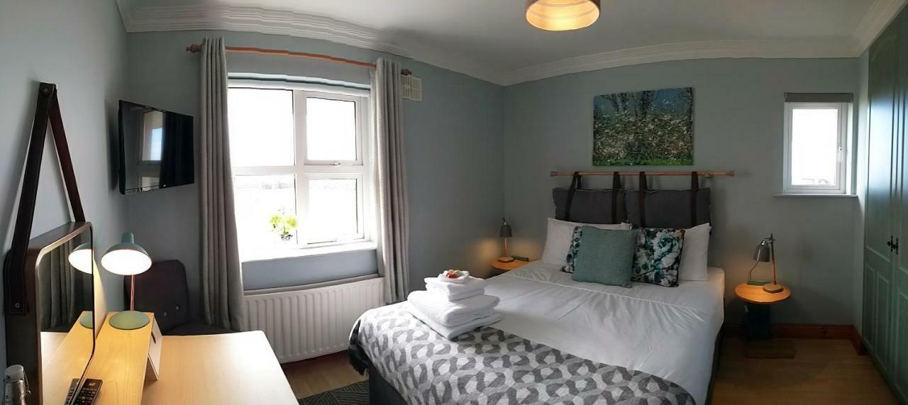 Ceol Na Dtonnta Otel Doolin Dış mekan fotoğraf